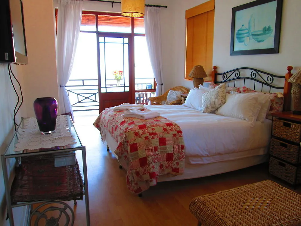 A Whale Of A Time Apartment Fish Hoek