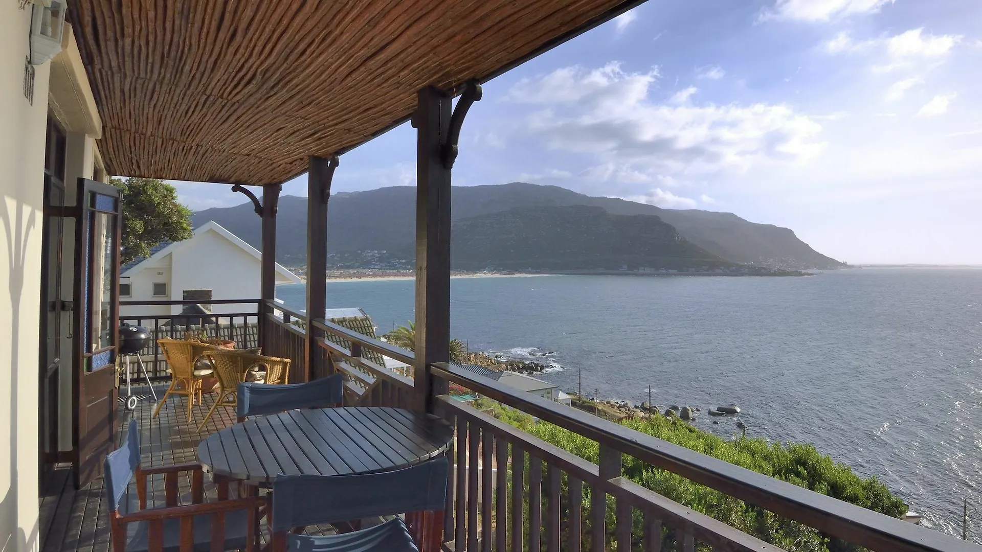A Whale Of A Time Apartment Fish Hoek
